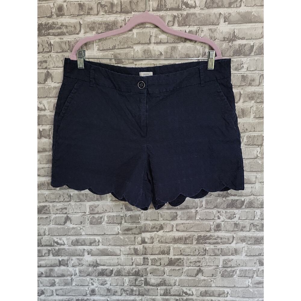 Crown & Ivy  Shelby Navy Scalloped-Hem Bermuda Shorts, Womens Size 14, Summer